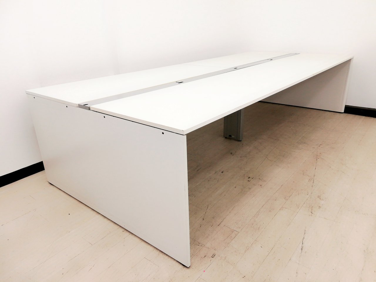 働き方改革をお考えのお客様にオススメ！【倉庫在庫品】
                        インターリンク 
                                    中古
            