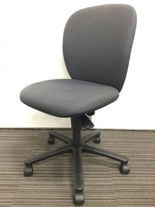 【シンプルイズベスト！】イトーキ製リエットチェア！　6脚入荷！　起業　拠点開設　増員　入替　イス