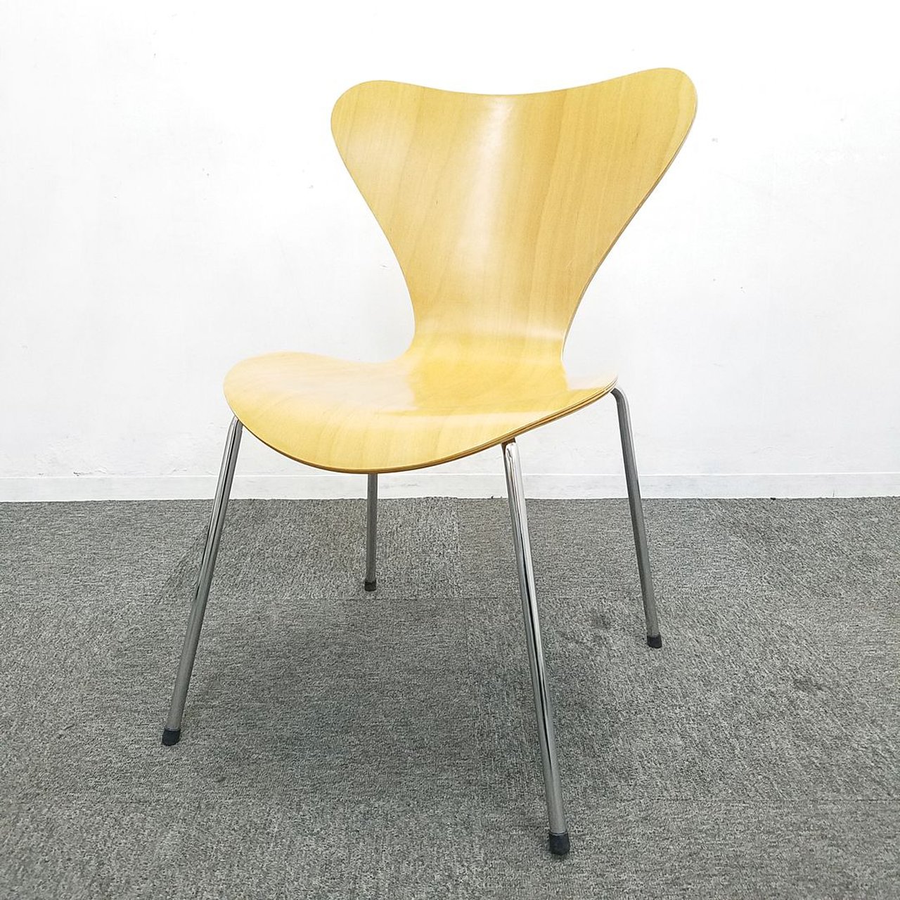 【24脚入荷】フリッツハンセンを代表するセブンチェアのリプロダクト品入荷！中古　チェア　木製　ナチュラル　カジュアル　セブンチェア　SERIES 7 CHAIR OAK　デザイナーズ
                        その他シリーズ
                                    中古
            