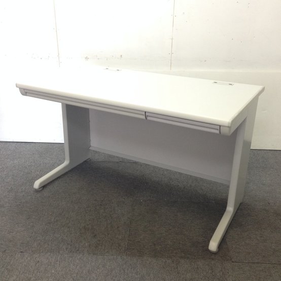 【中古】SD-V  オカムラ（okamura） 平机