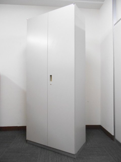 【中古】シンライン   イトーキ（ITOKI） ローキャビネット／両開き