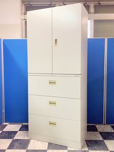 【鍵付きAランク】【迷ったらコレ！】オフィスの定番上下書庫※上段両開き＆下段3段◆オカムラ製４２シリーズ