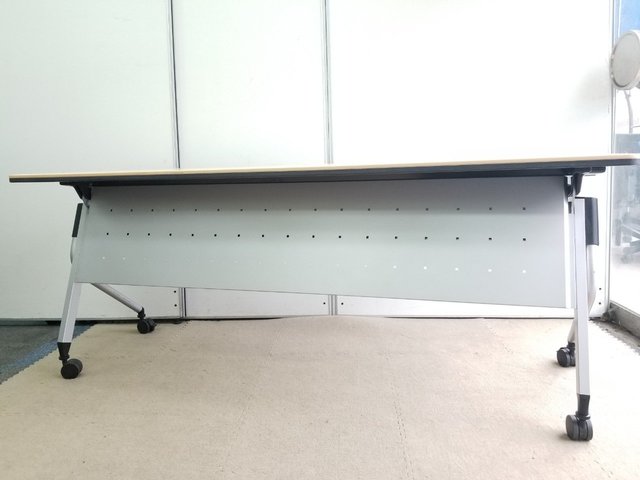 【中古】リネロ2 LD-620WN プラス（PLUS） スタックテーブル(長机/折りたたみ/会議用)