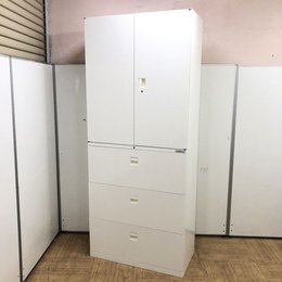 【収納量抜群！】
シンプルで清潔感があるホワイトカラー！
使い勝手の良い両開き+3段ラテラルの組み合わせ！