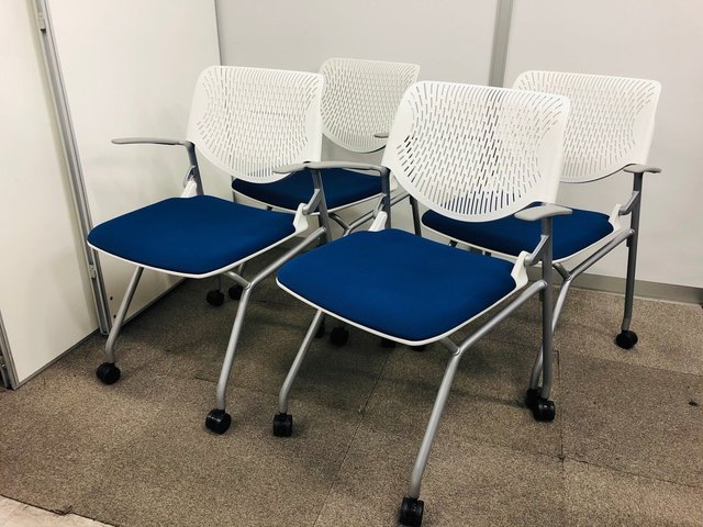 【中古】ルナ   オカムラ（okamura） ネスティングチェア