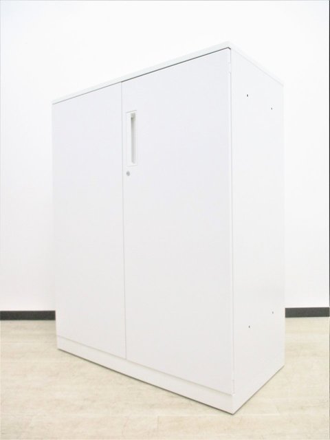 【中古】エディア   コクヨ（KOKUYO） ローキャビネット／両開き