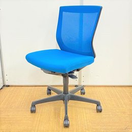 【27脚入荷！】人気のメッシュタイプのチェアが大量入荷いたしました！