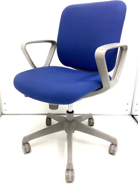 【中古】CG-R  CN43GR FM36 オカムラ（okamura） 肘付ローバックチェア