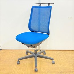 【メッシュ素材で蒸れを軽減】どんなオフィスにもマッチするカラーです。