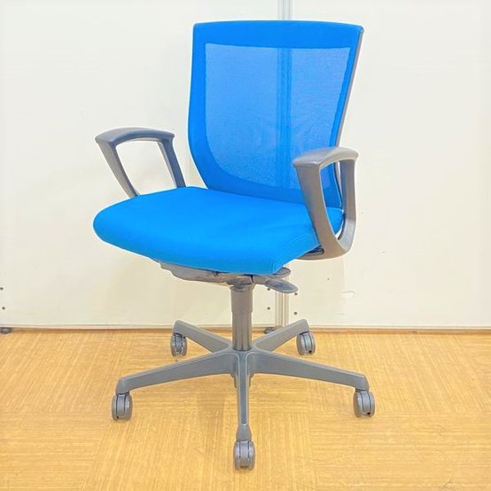 【中古】エスクード（メッシュ）  C441ZR FHB5 オカムラ（okamura） 肘付ローバックチェア