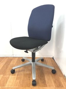 【20脚入荷！】内田洋行製キャスト｜どんな動きにもフィット、だから満足。