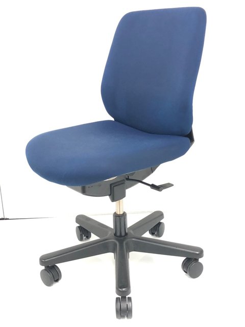 【中古】トルテ  KZ-140GB-T1N4 イトーキ（ITOKI） 肘無ローバックチェア