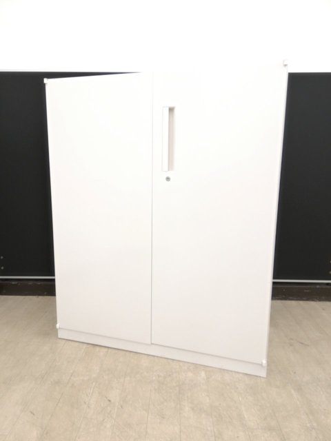 【中古】HS  ウチダ（UCHIDA) ローキャビネット／両開き