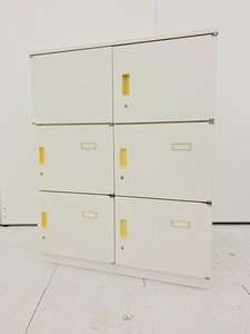 【残り１台】【稀少】お荷物や書類の保管に最適/カギ各１本無料で作成