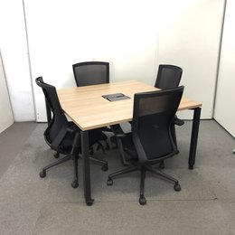 【尼崎店限定価格！！】フリーアドレスデスクとファシスのT500シリーズ4脚セットで、お得です！！【関西在庫数ナンバーワン・尼崎店】