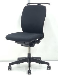 【数揃います！！】【コートハンガー付き】【コスパ最高】イトーキ製/フルゴチェア/ブラック