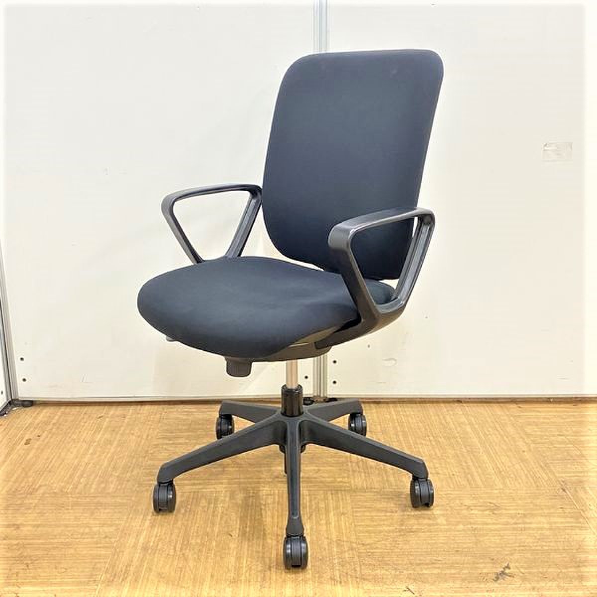 【ローコストチェア】【ハイバックで背中をしっかりサポート】【オカムラ製CG-Rが入荷！】
                        CG-R 
                                    中古
            