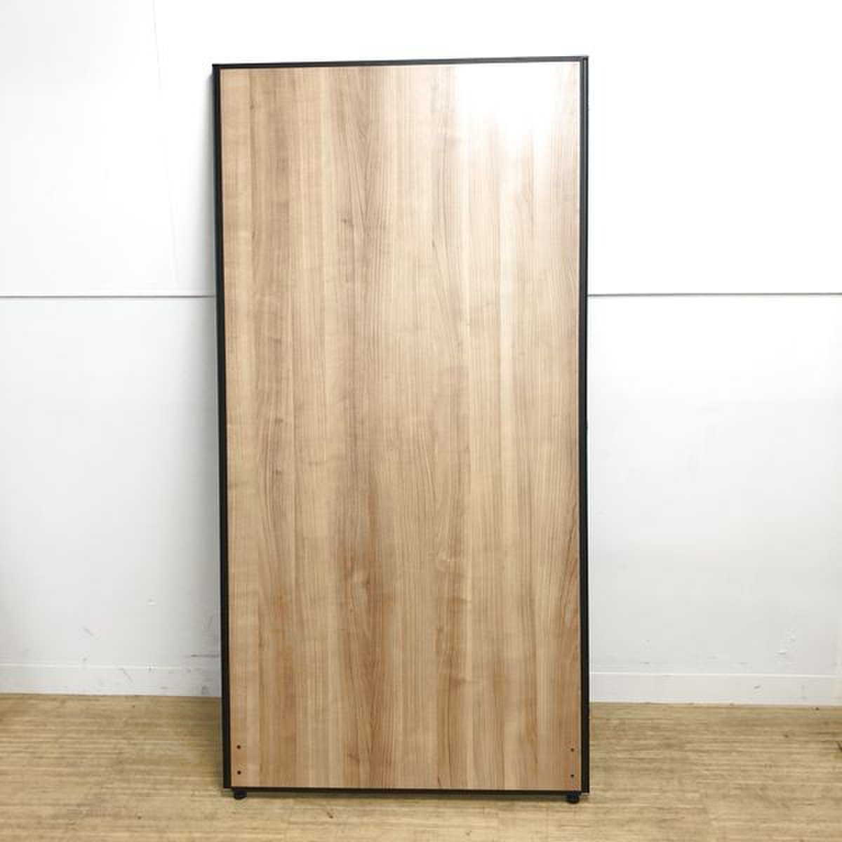 【新品】【パーティション】【ナチュラルウッド】【ブラックフレーム】【オシャレ】【各色ご用意可能】
                        アストロ 
                                    新品
            