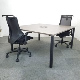 堺店オリジナル！組み合わせ自由！お洒落なセット商品ご紹介！中古　テーブル　ミーティング　会議　高級チェア　メッシュ　