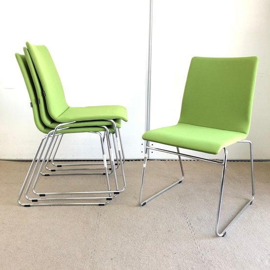 【中古】モノス 9327BZ F015 オカムラ（okamura） スタッキングチェア