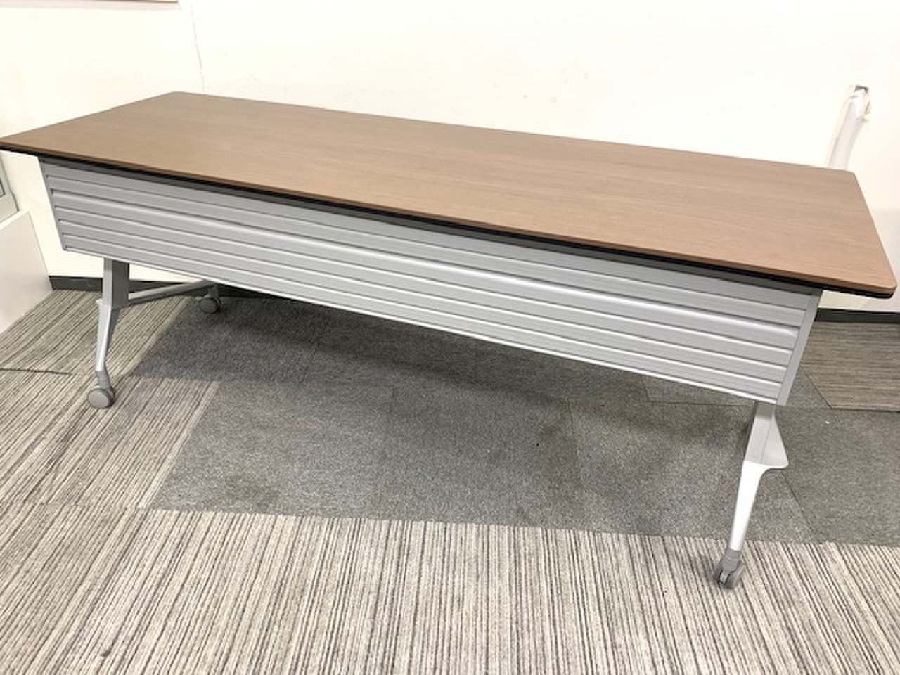 【2019年製！】【13台入荷！】ライオン製｜ラフィスト｜折り畳み【中古家具】【北摂】【新大阪】【淀川区】【北区】
                        RAFIST
                                    中古
            