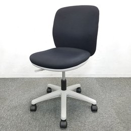 【4脚入荷】エニーザチェア｜人気のブラックカラー｜シンプルで使いやすいチェア！　中古家具　リサイクル　テレワーク