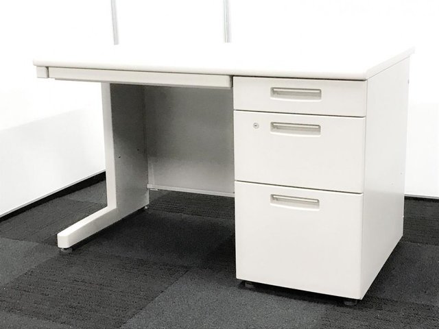 【中古】新BS   コクヨ（KOKUYO） 片袖机