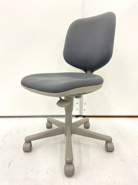 【中古】CG-E   オカムラ（okamura） 肘無ローバックチェア