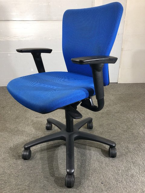 【中古】カロッツァ   オカムラ（okamura） 肘付ハイバックチェア