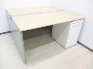 お得なワゴンセット！2名用におすすめなフリーアドレスタイプのデスク！オカムラ/プロユニットフリーウェイ/ナチュラル