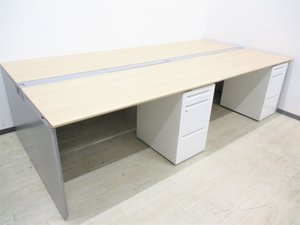 ワゴンが4台ついてお得！ソーシャルディスタンスに有効なフリーアドレスデスク！オカムラ/フリーウェイ/ナチュラル/W2800