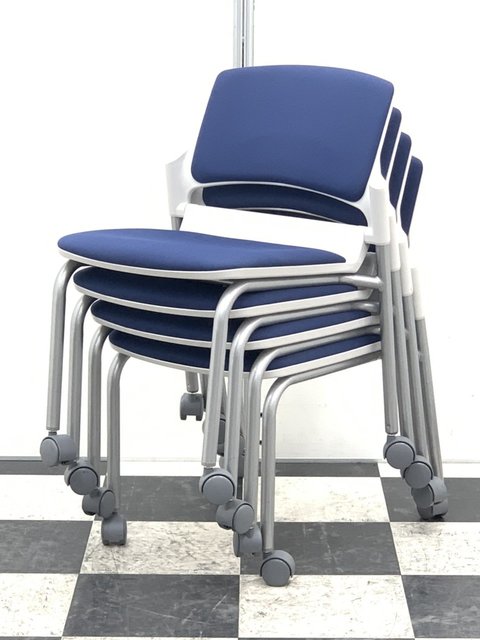 【中古】MF-180シリーズ  MF-180C ウチダ（UCHIDA) スタッキングチェア