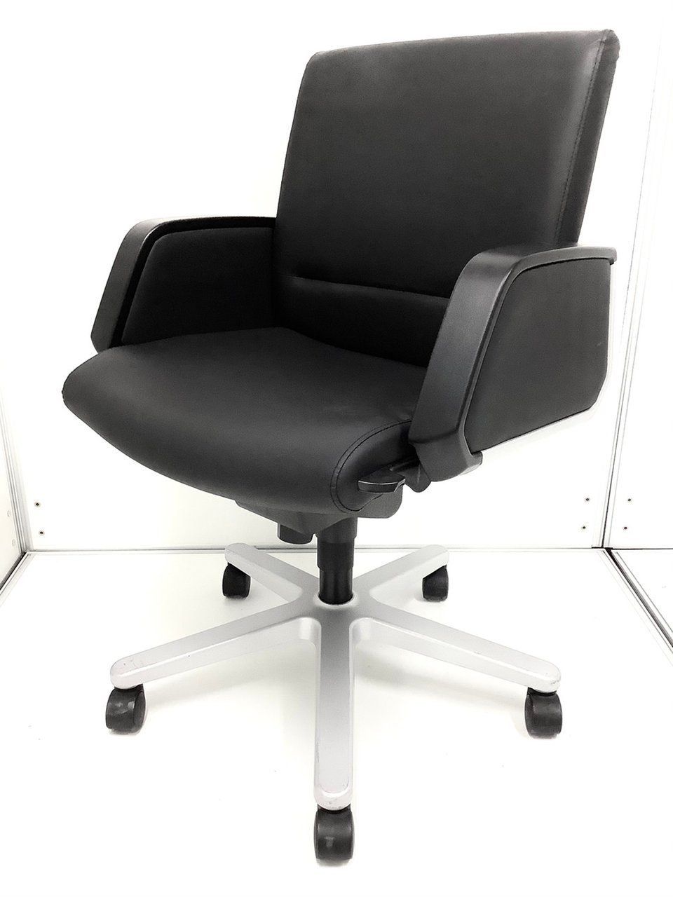 人気／定番／現品／限定1脚／レア／貴重　◆KOKUYO／コクヨ　◆CR-G305
                        その他シリーズ
                                    中古
            