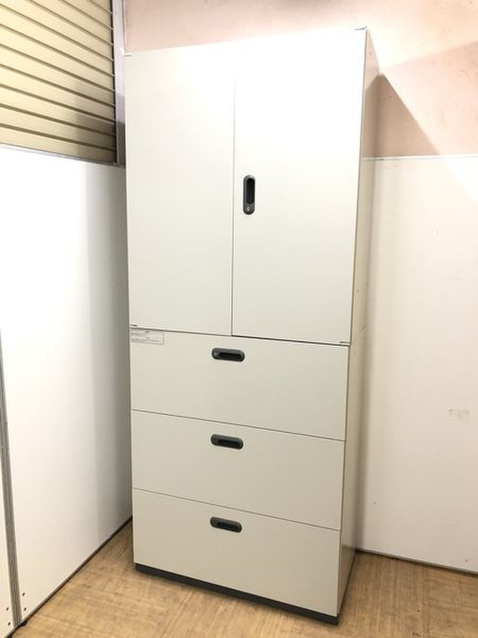 【定番の組合せ】PLUS製　LINX　書庫セット【両開き+3段ラテラル】【値下品】
                        LINX
                                    中古
            