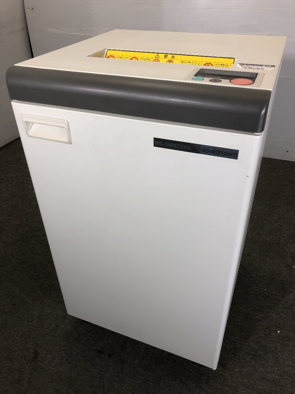 A3対応、同時裁断50クラス！大量の裁断必要ならこれ！
                        IDシリーズ 
                                    中古
            