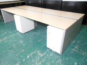 【ワゴン4台セット商品！】【4～6名使用推奨/W3200】｜【高級】｜【ナチュラル】W3200mm(W1600×2)サイズです！【関西倉庫在庫】中古 オフィス 家具 レイ変 レイアウト変更 