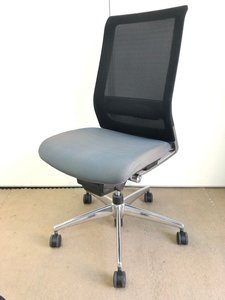 【エアランバーサポート搭載！】在宅ワーク用にもオフィス用にまとめてそろいます！腰痛持ちの方おすすめ！