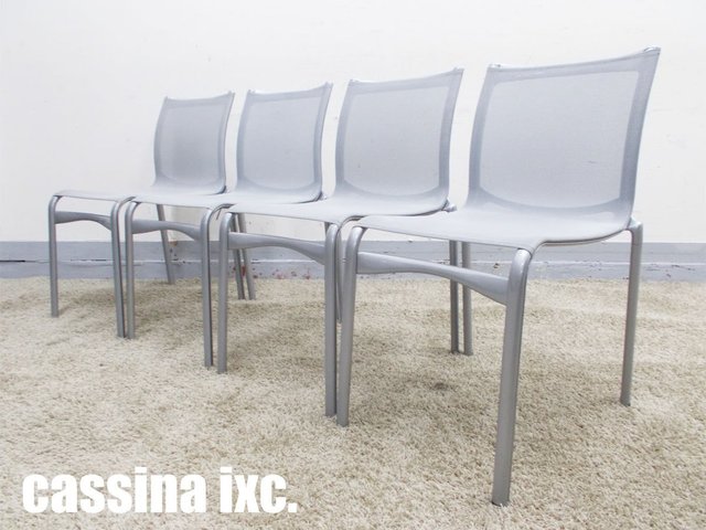 【中古】ハイフレーム チェア   Cassina（カッシーナ） スタッキングチェア