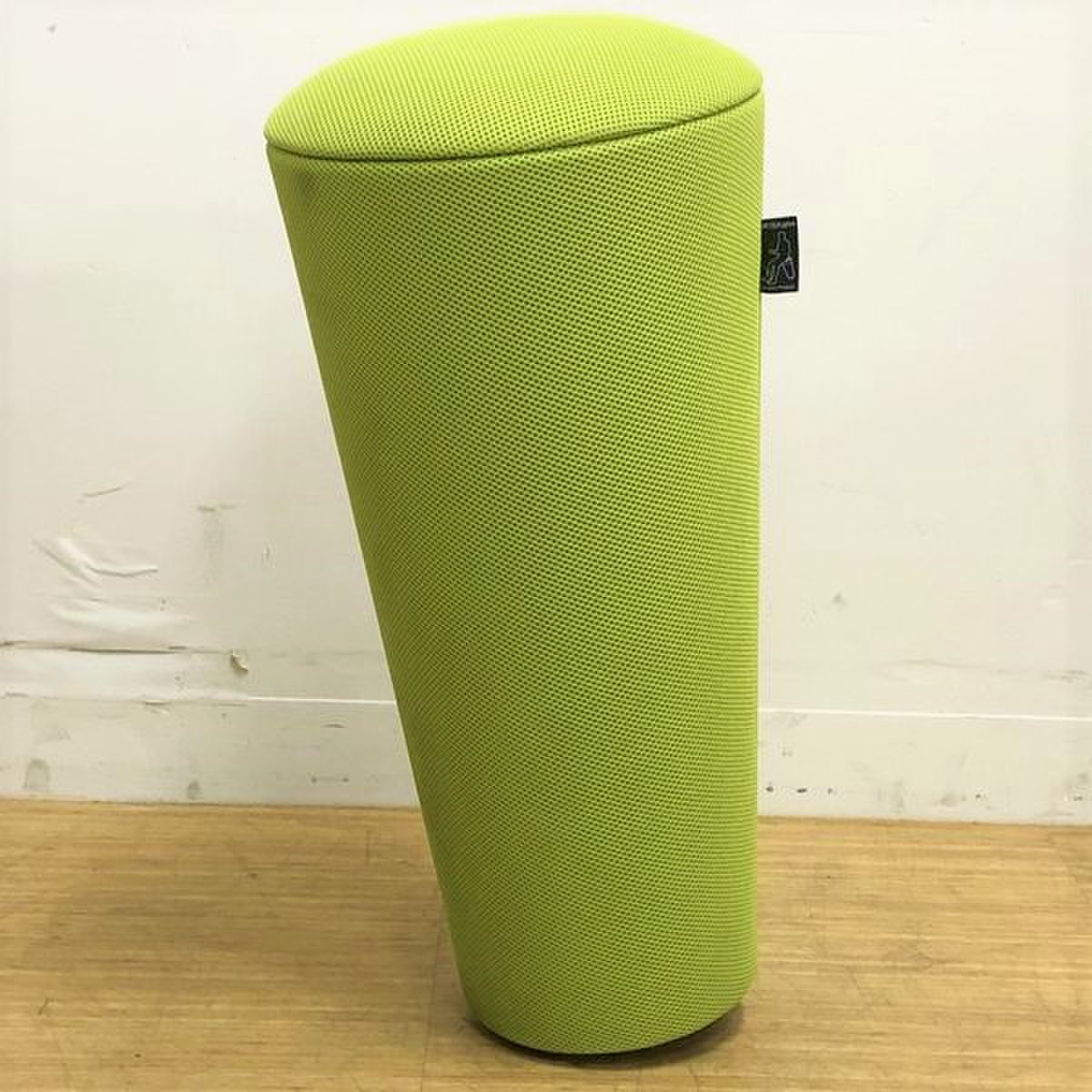 ウィルクハーン(Wilkhahn)/スタンドアップチェア(Stand-up Chair) グリーン　【デザイナーズ家具】
                        スタンドアップチェア 
                                    中古
            