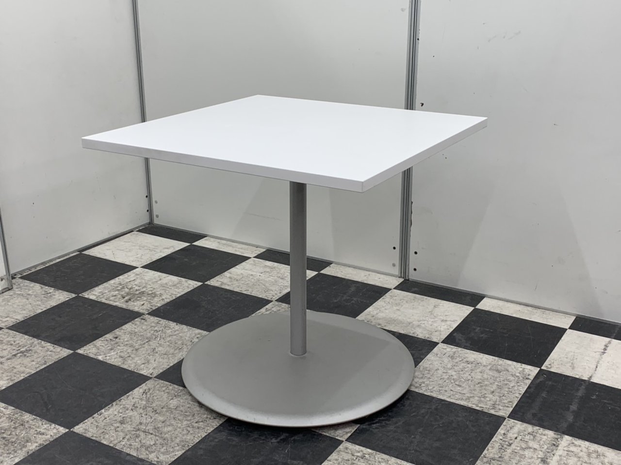 【天板サイズ750㎜】オカムラ/アルトカフェ/ホワイト■多目的に使える！
                        Alt Cafe 
                                    中古
            