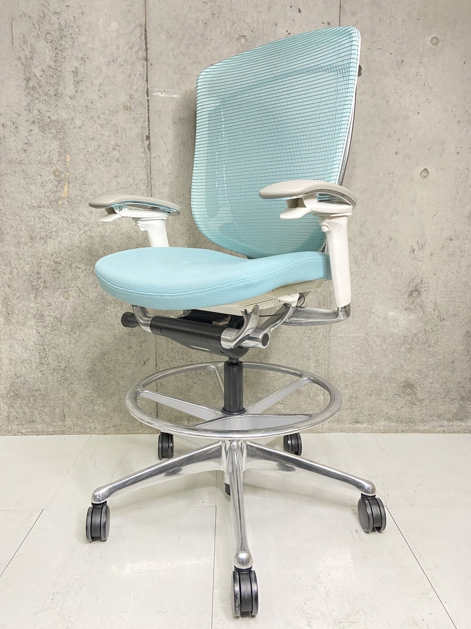 【滞留品のため御値下げ】【レア】【ハイチェア】オカムラ/okamura/コンテッサセコンダ/contessa2/セージ【倉庫在庫品】
                        コンテッサⅡ 
                                    中古
            