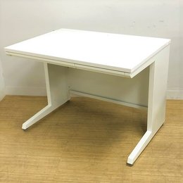 【迷った時はコレ！】
信頼のオカムラ製現行シリーズ！
アドバンスシリーズ