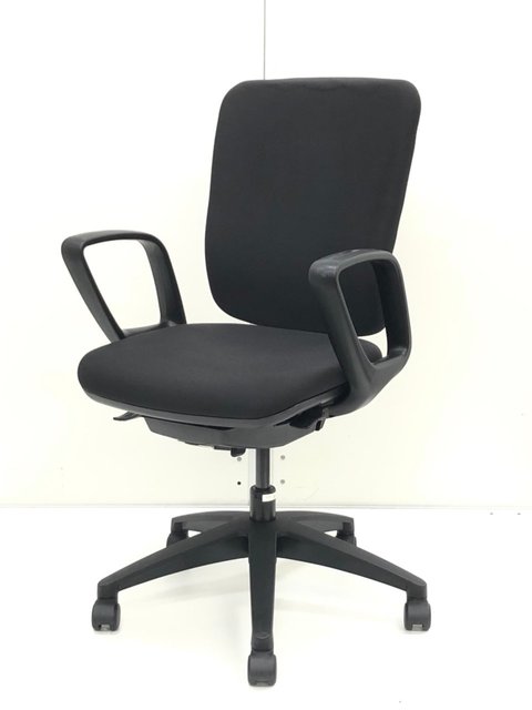 【中古】Mi（エムアイ）   ウチダ（UCHIDA) 肘付ハイバックチェア