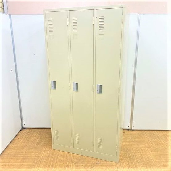 【中古】その他シリーズ  プラス（PLUS） 3人用更衣ロッカー