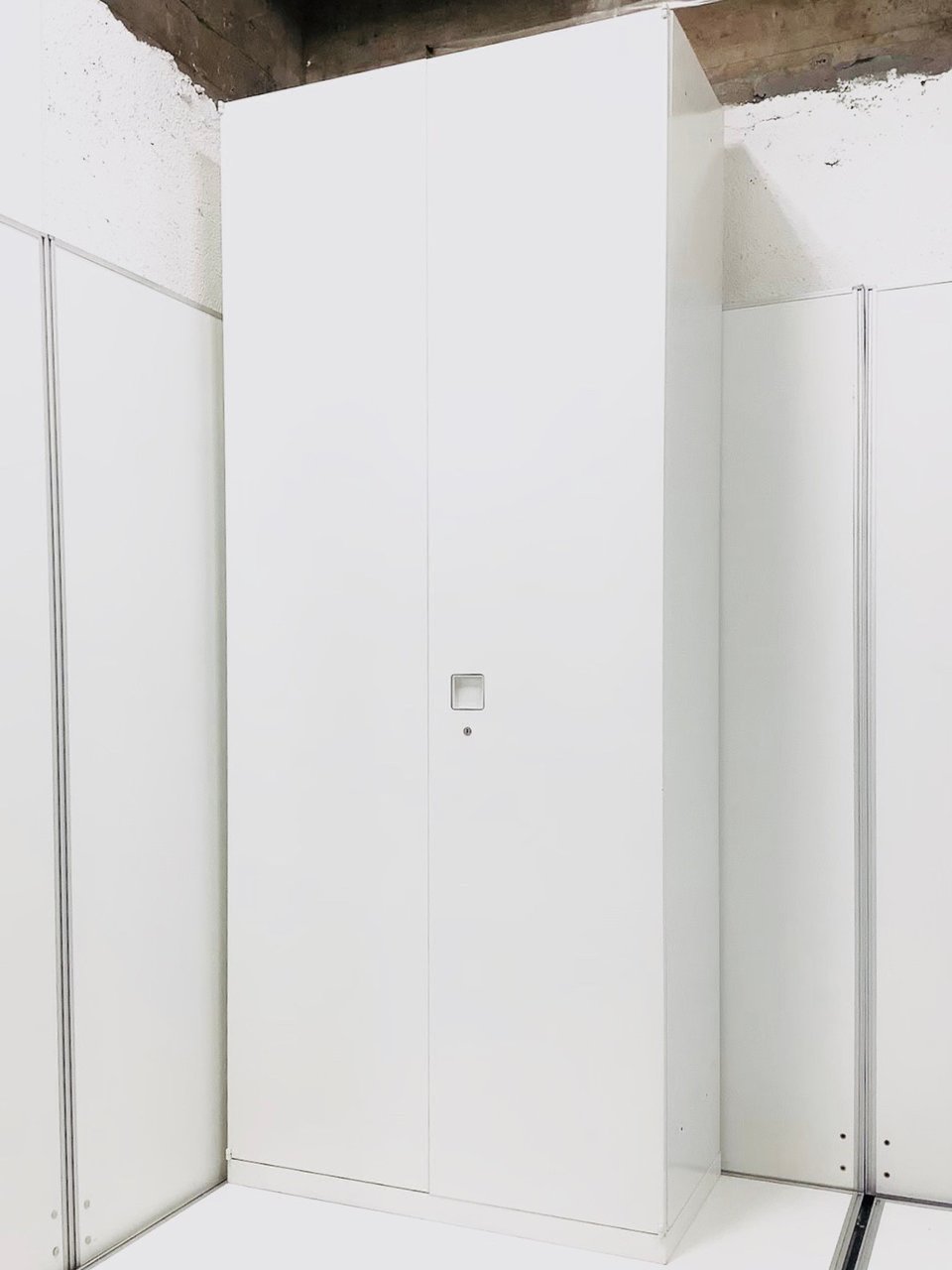 【2台限定】オカムラ｜レクトライン｜大容量で収納できる両開き書庫です！【関西在庫数ナンバーワン・尼崎店】
                        レクトライン 
                                    中古
            