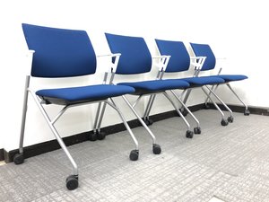 【便利な4脚セット！】安心の国内メーカー製商品が入荷いたしました！♦コクヨ製