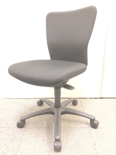 【中古】カロッツァ  CK34ZR FS11 オカムラ（okamura） 肘付ローバックチェア