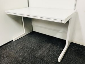 【明るいホワイト色】内田洋行/スカエナ【複数台入荷】