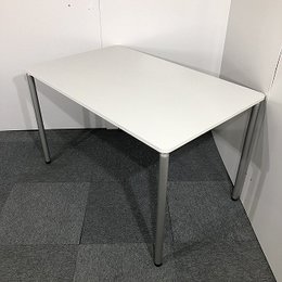 イトーキ ミーティングテーブル ホワイト 4本脚 4人用  【中古品】【新大阪】【北区】【淀川区】【北摂】【起業】 【関西倉庫在庫】