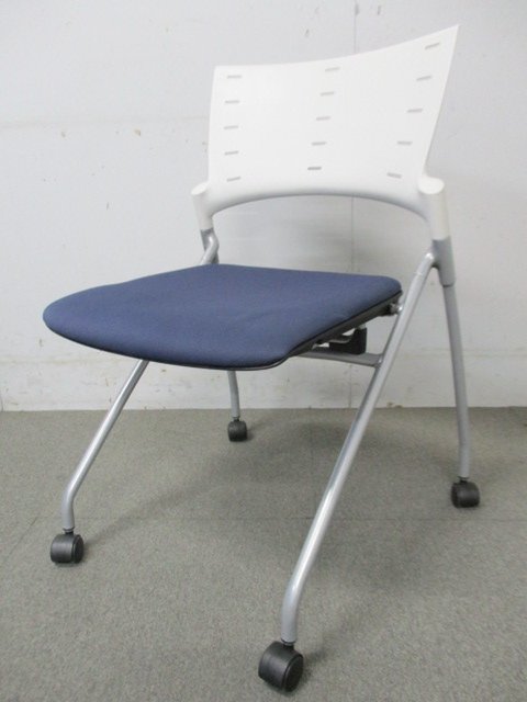 【中古】マノス   イトーキ（ITOKI） ネスティングチェア